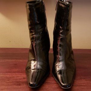 AQUATALIA by Marvin K/ ZYLO-P Black Patent Leather Booties/ Waterproof/ Size 9.5